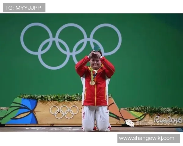 广厦队与上海队激战正酣赛场精彩瞬间回顾与分析